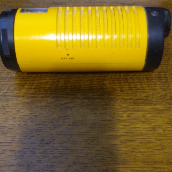 Vgt ARCHER ROAD PATROL AM FM RADIO - Picture 2 of 3